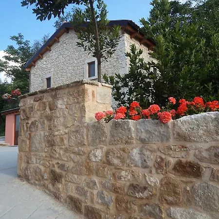 Masseria Majella 3*
